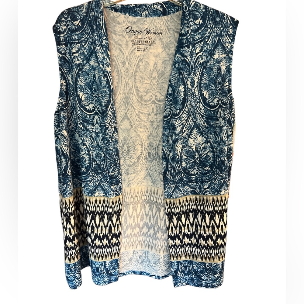 Onque Woman -Women’s Vest. Size 1X